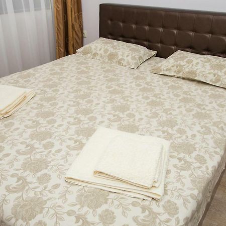 Apart Lev Ravda Bagian luar foto