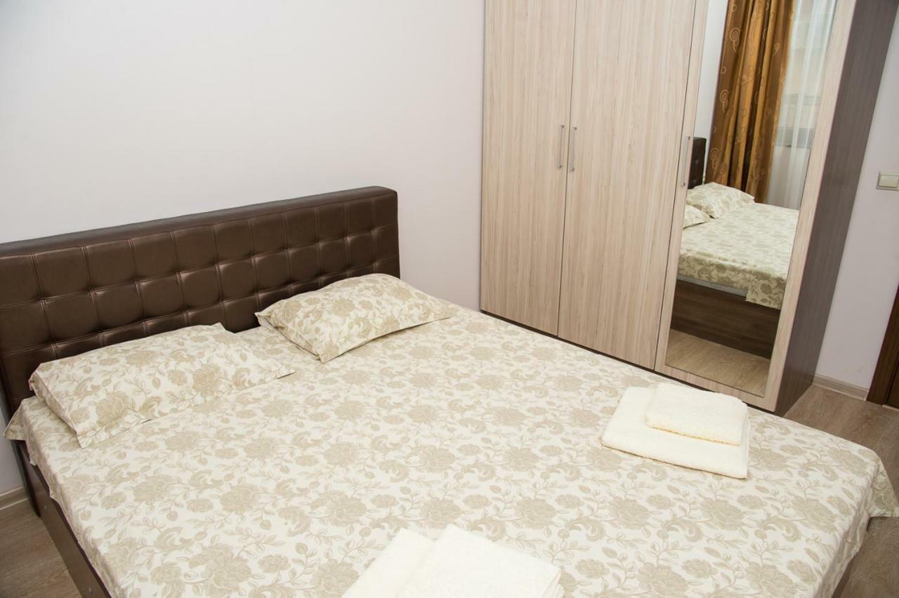 Apart Lev Ravda Bagian luar foto
