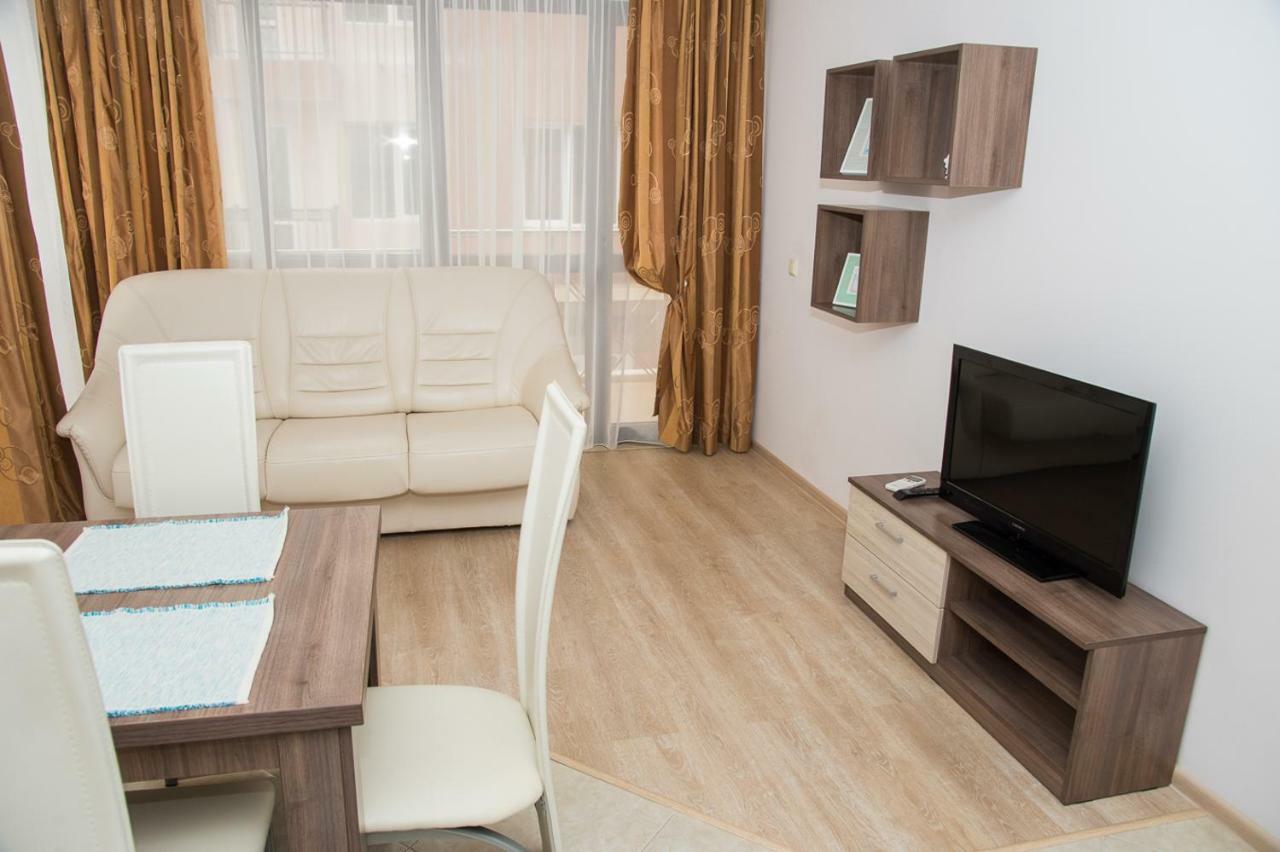 Apart Lev Ravda Bagian luar foto