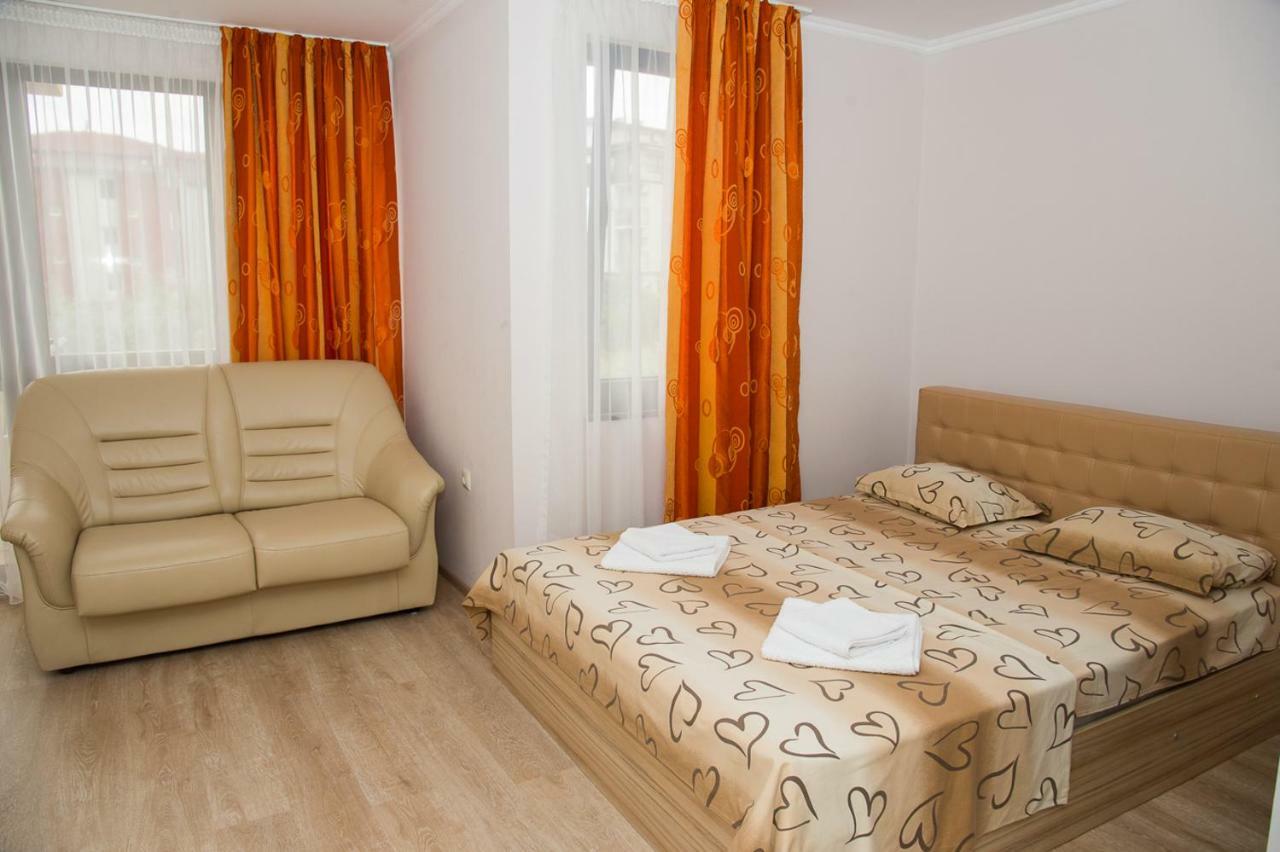 Apart Lev Ravda Bagian luar foto