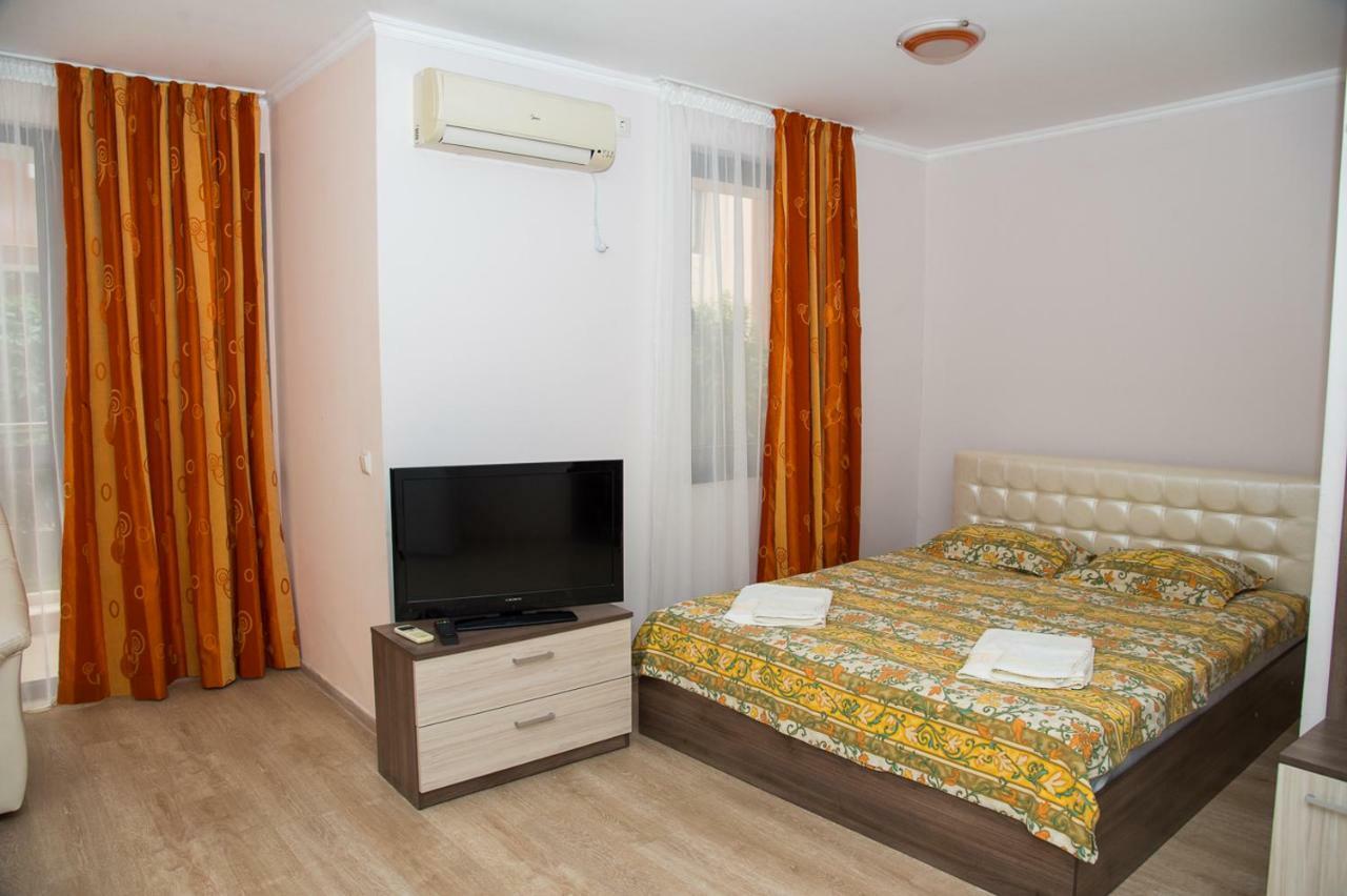 Apart Lev Ravda Bagian luar foto