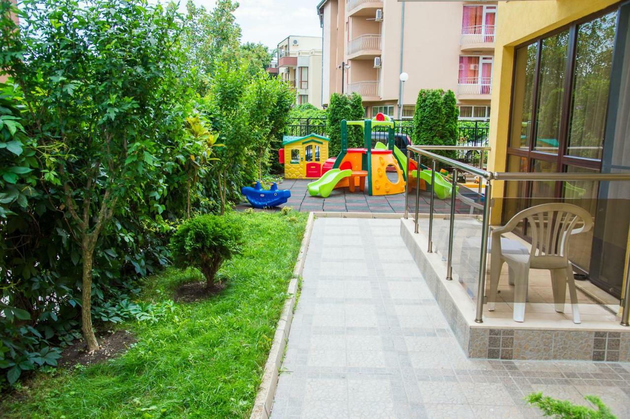 Apart Lev Ravda Bagian luar foto